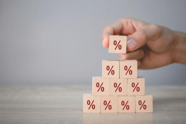 Lãi suất vay tiêu dùng vượt quá 20%/năm có thể bị coi là cho vay nặng lãi
